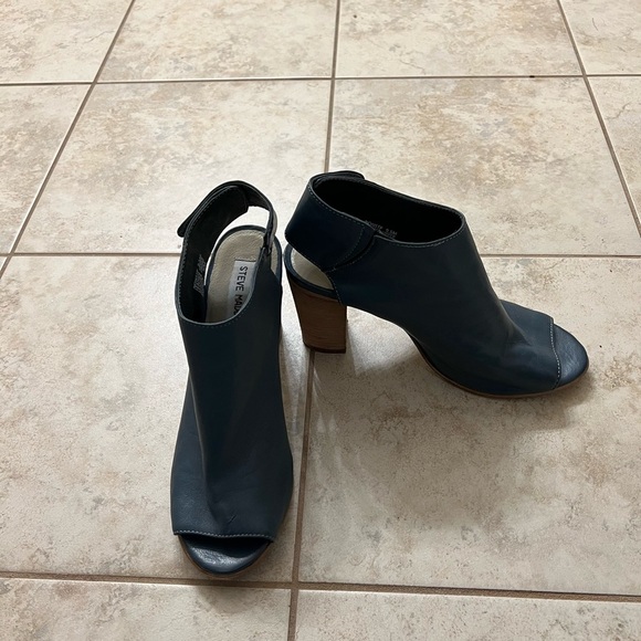 Steve Madden Women's NONSTP, Blue Leather, 9.5 M US - Picture 5 of 9